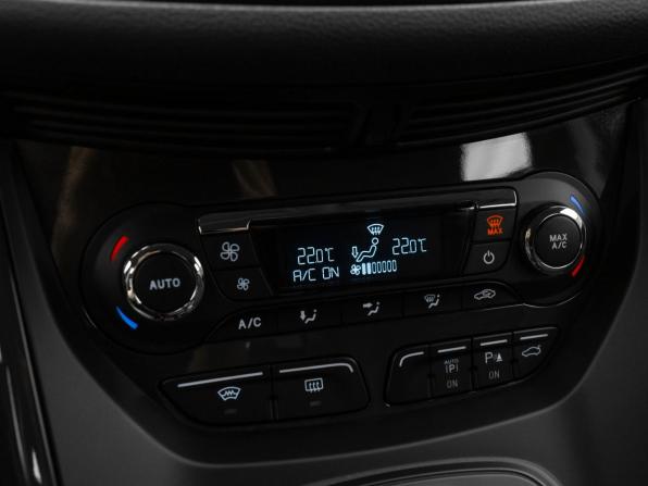 Ford Kuga II с пробегом 2014 года, цена 1 540 000 рублей, 83348 км, внедорожник, Автокод Объявления