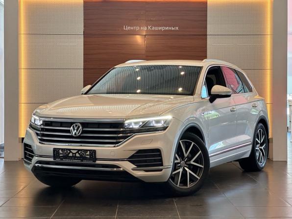 Volkswagen Touareg III с пробегом 2019 года, цена 5 499 000 рублей, 39116 км, внедорожник, Автокод Объявления
