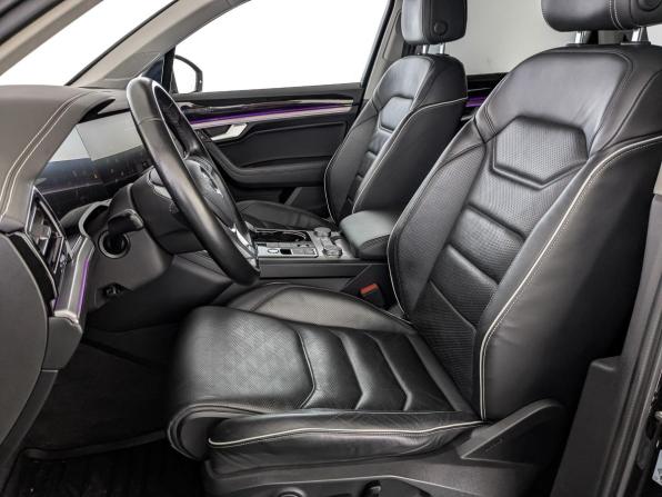 Volkswagen Touareg III с пробегом 2018 года, цена 4 445 000 рублей, 136228 км, внедорожник, Автокод Объявления