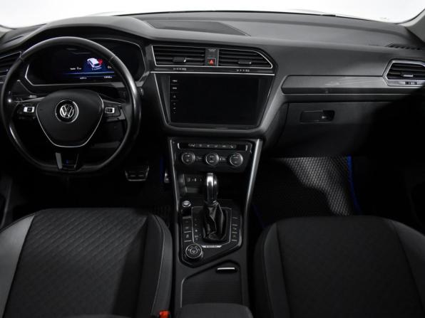 Volkswagen Tiguan II с пробегом 2017 года, цена 2 448 900 рублей, 138706 км, внедорожник, Автокод Объявления
