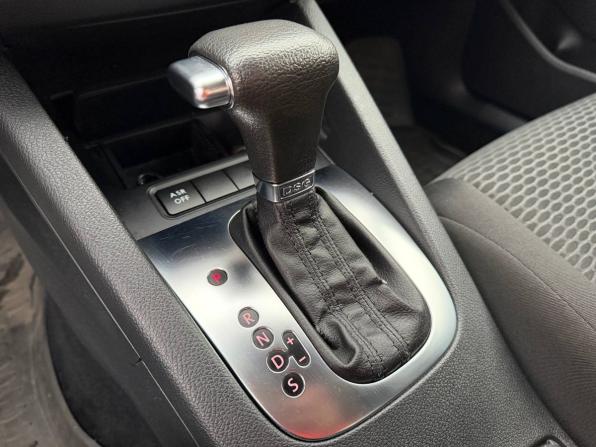 Volkswagen Jetta V с пробегом 2009 года, цена 410 000 рублей, 190000 км, седан, Автокод Объявления