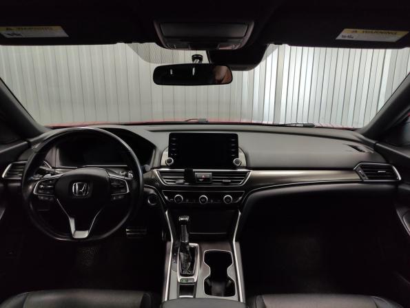 Honda Accord X с пробегом 2019 года, цена 1 995 000 рублей, 138151 км, седан, Автокод Объявления