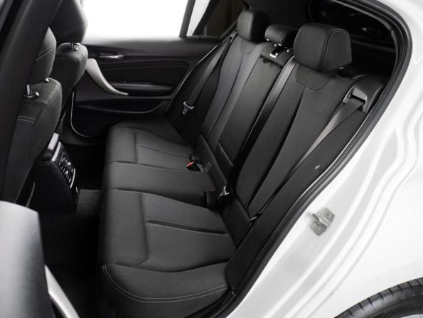 BMW 1 серии II (F20/F21) Рестайлинг 2 с пробегом 2017 года, цена 1 649 000 рублей, 140859 км, хэтчбек, Автокод Объявления