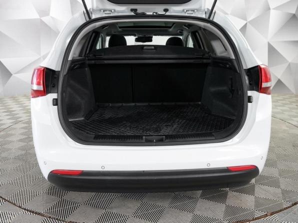 Kia Ceed II Рестайлинг с пробегом 2018 года, цена 1 550 000 рублей, 89291 км, универсал, Автокод Объявления