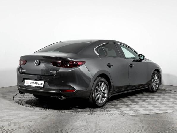 Mazda 3 IV (BP) с пробегом 2021 года, цена 1 690 000 рублей, 45000 км, седан, Автокод Объявления