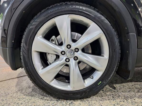 Infiniti FX II (S51) с пробегом 2011 года, цена 1 675 000 рублей, 181324 км, внедорожник, Автокод Объявления