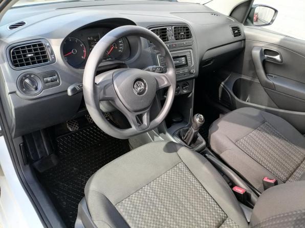 Volkswagen Polo V Рестайлинг с пробегом 2017 года, цена 819 000 рублей, 143427 км, седан, Автокод Объявления