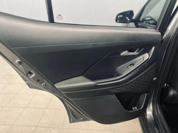 Hyundai Creta II с пробегом 2021 года, цена 1 920 000 рублей, 134956 км, внедорожник, Автокод Объявления