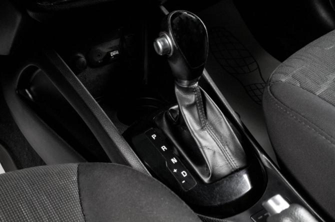 Kia Rio III Рестайлинг с пробегом 2016 года, цена 999 000 рублей, 167378 км, седан, Автокод Объявления