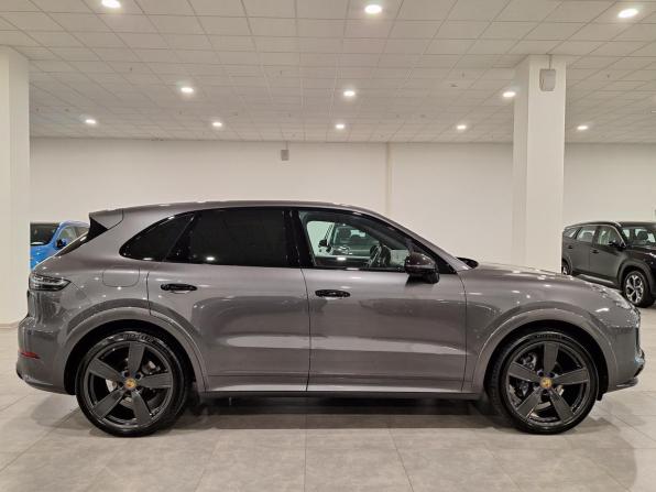 Porsche Cayenne III с пробегом 2021 года, цена 10 199 000 рублей, 51778 км, внедорожник, Автокод Объявления