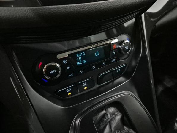 Ford Kuga II с пробегом 2013 года, цена 1 100 000 рублей, 199065 км, внедорожник, Автокод Объявления