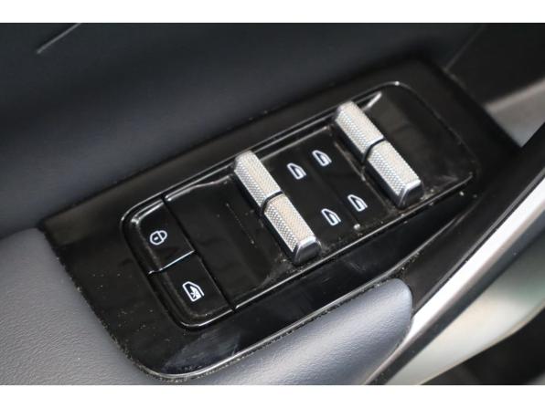 Geely Atlas II с пробегом 2024 года, цена 2 821 700 рублей, 69857 км, внедорожник, Автокод Объявления