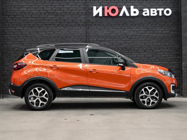 Renault Kaptur I с пробегом 2017 года, цена 1 410 000 рублей, 200868 км, внедорожник, Автокод Объявления