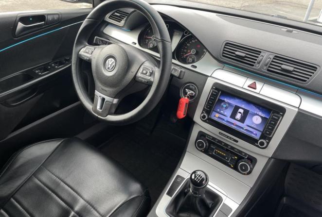 Volkswagen Passat B6 с пробегом 2010 года, цена 700 000 рублей, 332938 км, универсал, Автокод Объявления