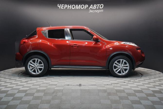 Nissan Juke I с пробегом 2012 года, цена 1 083 994 рубля, 100300 км, внедорожник, Автокод Объявления
