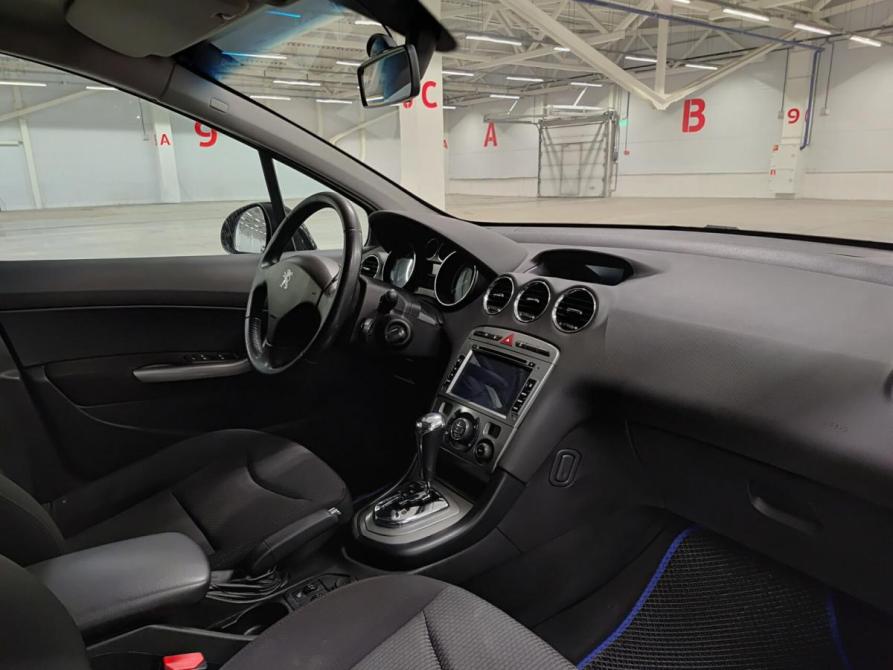 Peugeot 408 I Казань  - изображение 13