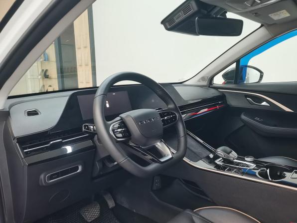 Omoda C5 I с пробегом 2023 года, цена 1 895 000 рублей, 67224 км, внедорожник, Автокод Объявления