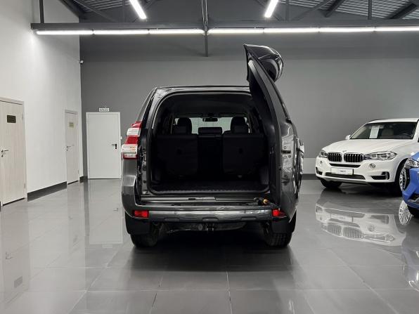 Toyota Land Cruiser Prado 150 Series Рестайлинг 1 с пробегом 2015 года, цена 3 395 000 рублей, 273103 км, внедорожник, Автокод Объявления