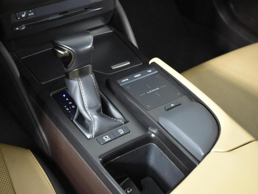 Lexus ES VII Казань  - изображение 24