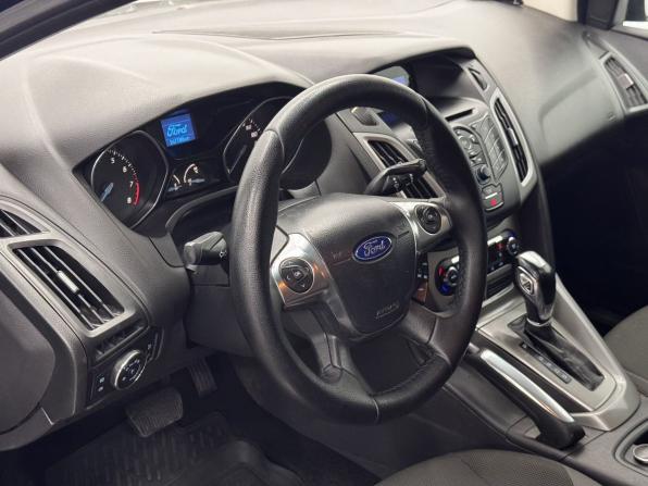 Ford Focus III с пробегом 2012 года, цена 845 000 рублей, 147779 км, хэтчбек, Автокод Объявления