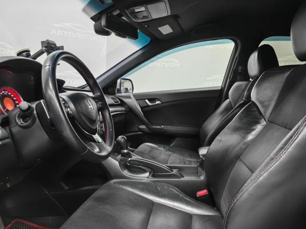 Honda Accord VIII Рестайлинг с пробегом 2011 года, цена 1 380 000 рублей, 216018 км, седан, Автокод Объявления