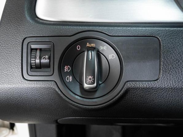 Volkswagen Passat B7 с пробегом 2013 года, цена 1 265 000 рублей, 167144 км, седан, Автокод Объявления