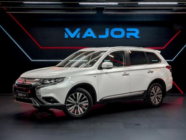 Mitsubishi Outlander III Рестайлинг 3 с пробегом 2018 года, цена 2 699 000 рублей, 86888 км, внедорожник, Автокод Объявления