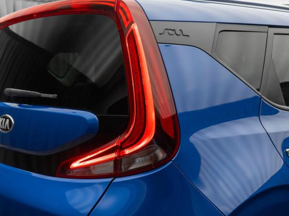 Kia Soul III с пробегом 2020 года, цена 2 180 000 рублей, 72110 км, хэтчбек, Автокод Объявления