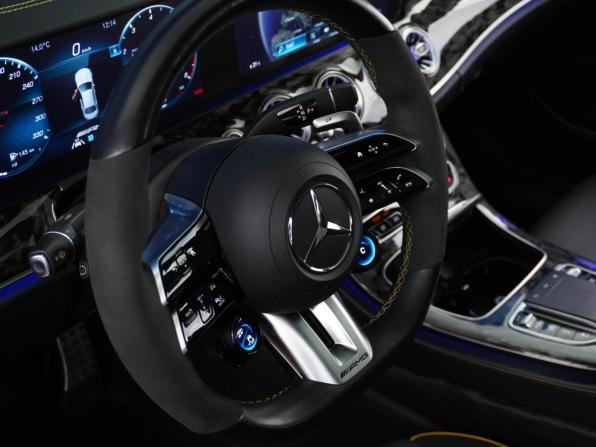 Mercedes-Benz E-Класс AMG V (W213) Рестайлинг с пробегом 2021 года, цена 9 888 000 рублей, 27765 км, седан, Автокод Объявления