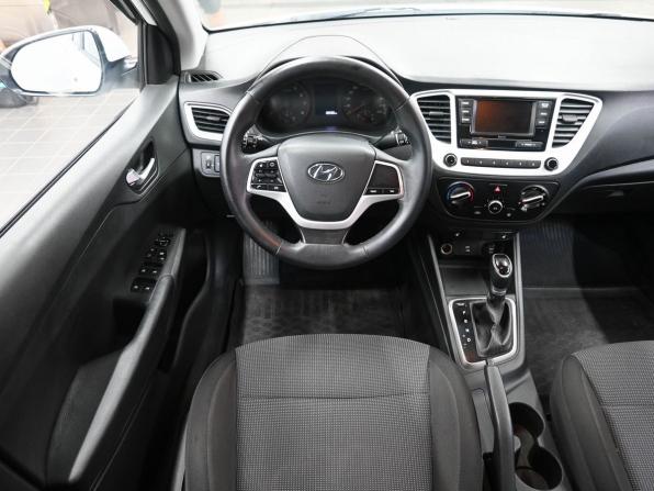 Hyundai Solaris II Рестайлинг с пробегом 2021 года, цена 1 449 900 рублей, 138565 км, седан, Автокод Объявления