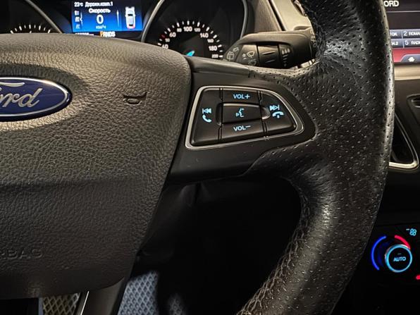 Ford Focus III Рестайлинг с пробегом 2016 года, цена 959 000 рублей, 156000 км, универсал, Автокод Объявления