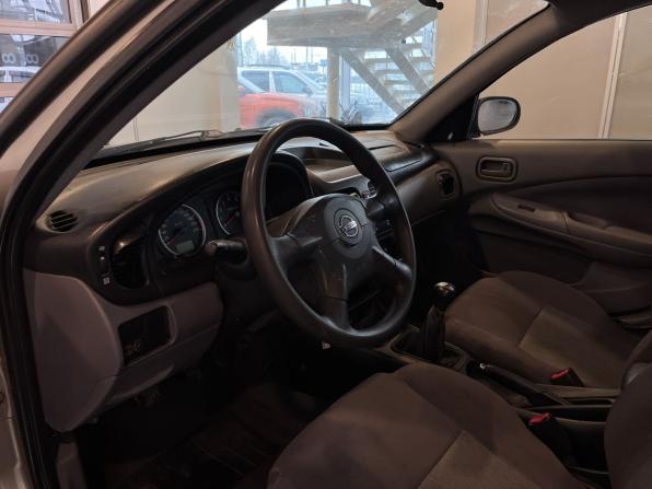 Nissan Almera II (N16) Рестайлинг с пробегом 2002 года, цена 137 100 рублей, 247318 км, хэтчбек, Автокод Объявления