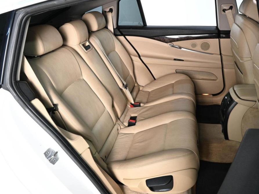 BMW 5 серии VI (F10/F11/F07) Рестайлинг Ростов-на-Дону  - изображение 7