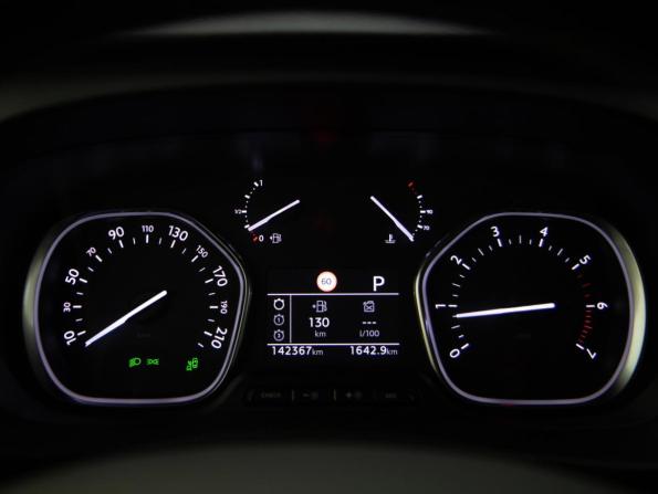 Peugeot Traveller I с пробегом 2022 года, цена 3 328 000 рублей, 141623 км, минивэн, Автокод Объявления