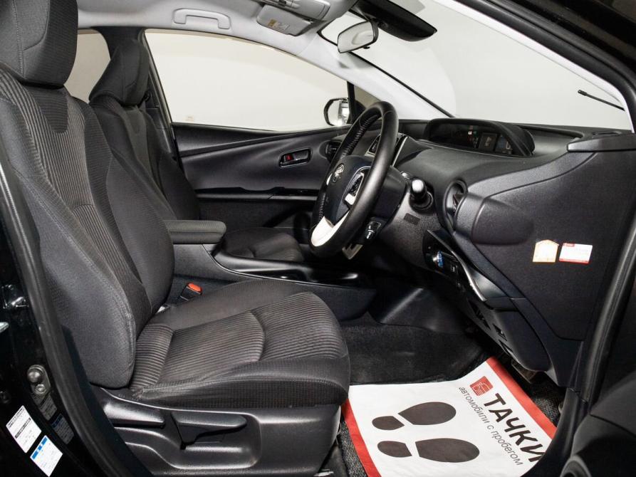 Toyota Prius IV (XW50) Иркутск  - изображение 5