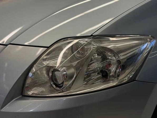 Toyota Auris I с пробегом 2009 года, цена 675 000 рублей, 201000 км, хэтчбек, Автокод Объявления
