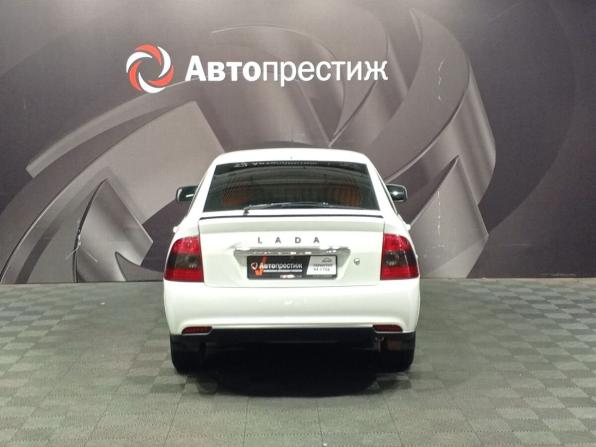 Lada (ВАЗ) Priora I с пробегом 2011 года, цена 260 000 рублей, 336384 км, хэтчбек, Автокод Объявления