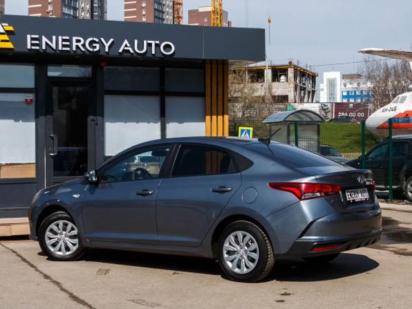 Hyundai Solaris II Рестайлинг с пробегом 2020 года, цена 1 045 000 рублей, 85282 км, седан, Автокод Объявления