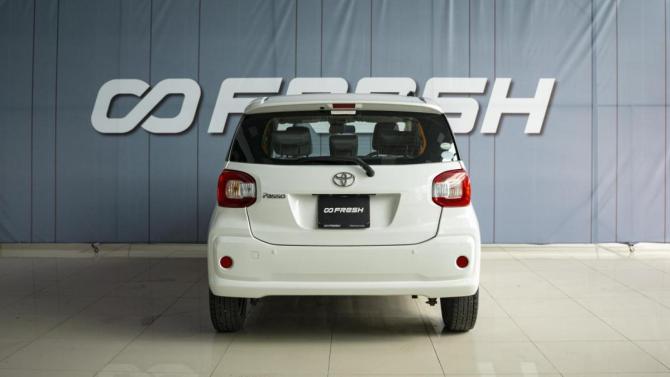 Toyota Passo III с пробегом 2018 года, цена 719 000 рублей, 91119 км, хэтчбек, Автокод Объявления
