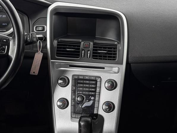 Volvo XC60 I с пробегом 2011 года, цена 1 437 200 рублей, 352743 км, внедорожник, Автокод Объявления
