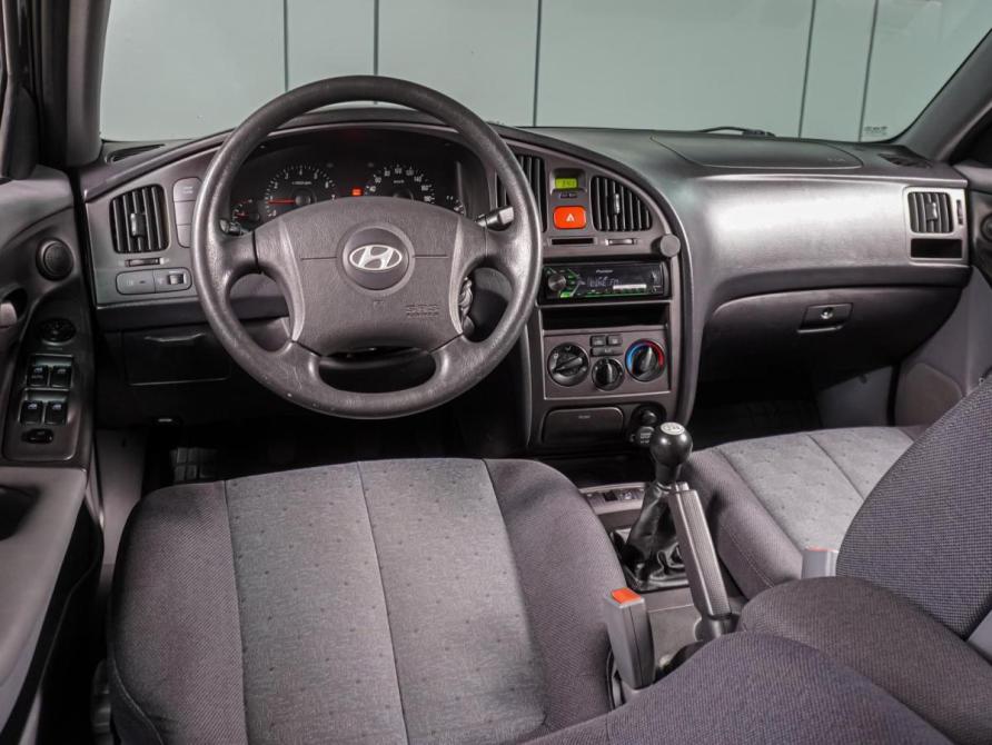 Hyundai Elantra III (XD2) Рестайлинг Воронеж  - изображение 6
