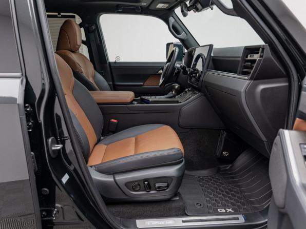 Lexus GX III с пробегом 2024 года, цена 15 700 000 рублей, 16200 км, внедорожник, Автокод Объявления