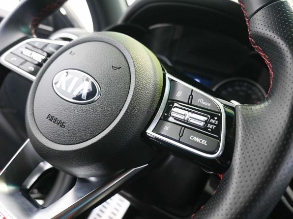 Kia K3 II с пробегом 2018 года, цена 2 604 900 рублей, 35704 км, хэтчбек, Автокод Объявления