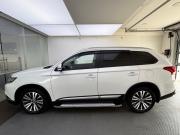 Mitsubishi Outlander III Рестайлинг 3 Уфа  - изображение 45