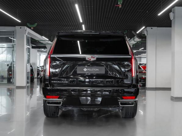Cadillac Escalade V с пробегом 2023 года, цена 12 400 000 рублей, 17973 км, внедорожник, Автокод Объявления