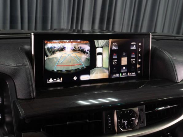 Lexus LX III Рестайлинг 2 с пробегом 2015 года, цена 4 499 000 рублей, 346660 км, внедорожник, Автокод Объявления