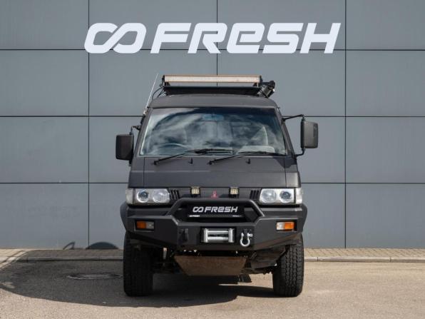Mitsubishi Delica III с пробегом 1992 года, цена 1 170 000 рублей, 299210 км, минивэн, Автокод Объявления