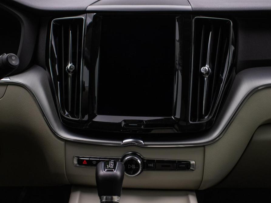 Volvo XC60 II Москва  - изображение 15
