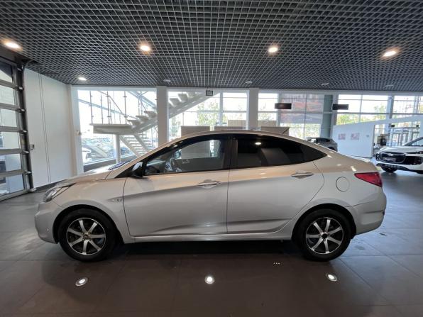 Hyundai Solaris I с пробегом 2014 года, цена 783 000 рублей, 196630 км, седан, Автокод Объявления