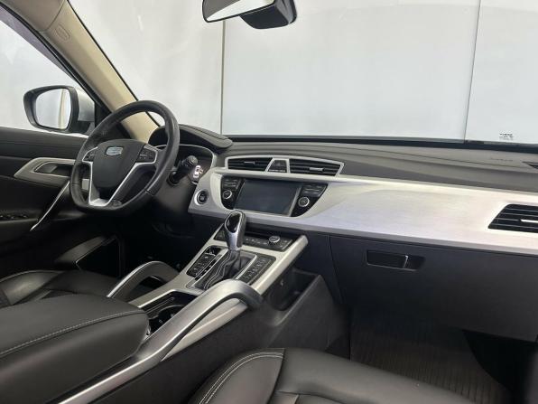 Geely Atlas I с пробегом 2021 года, цена 1 768 000 рублей, 61943 км, внедорожник, Автокод Объявления